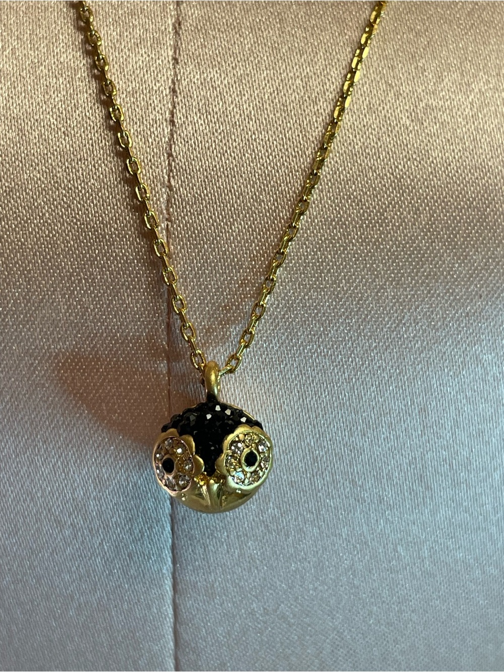Kate Spade New York "Dashing Beauty" Penguin Pendant Necklace - NWOT - Picture 8 of 9